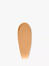 Load image into Gallery viewer, Smooths and evens skin tone without feeling heavy
