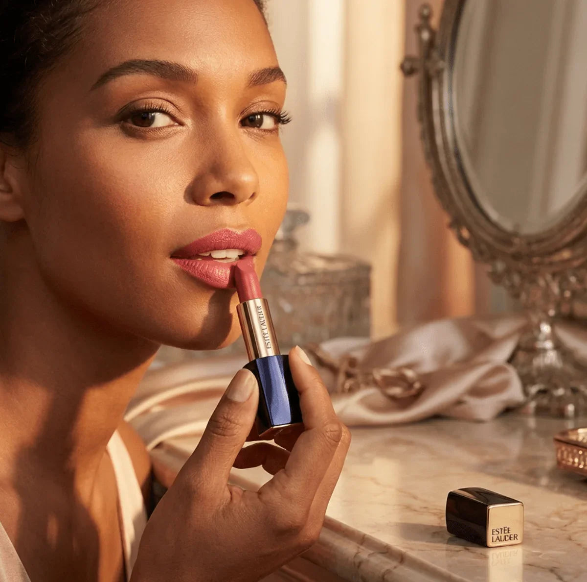 Estee Lauder Pure Color Envy Lipstick - Matte Lipstick Fresh Danger 220 (0.12 o.z) - Happy Bargain Bin