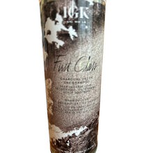 Load image into Gallery viewer, IGK First Class Charcoal Detox Dry Shampoo Spray 6.3oz Deep Cleanse Oil Control - Happy Bargain Bin
