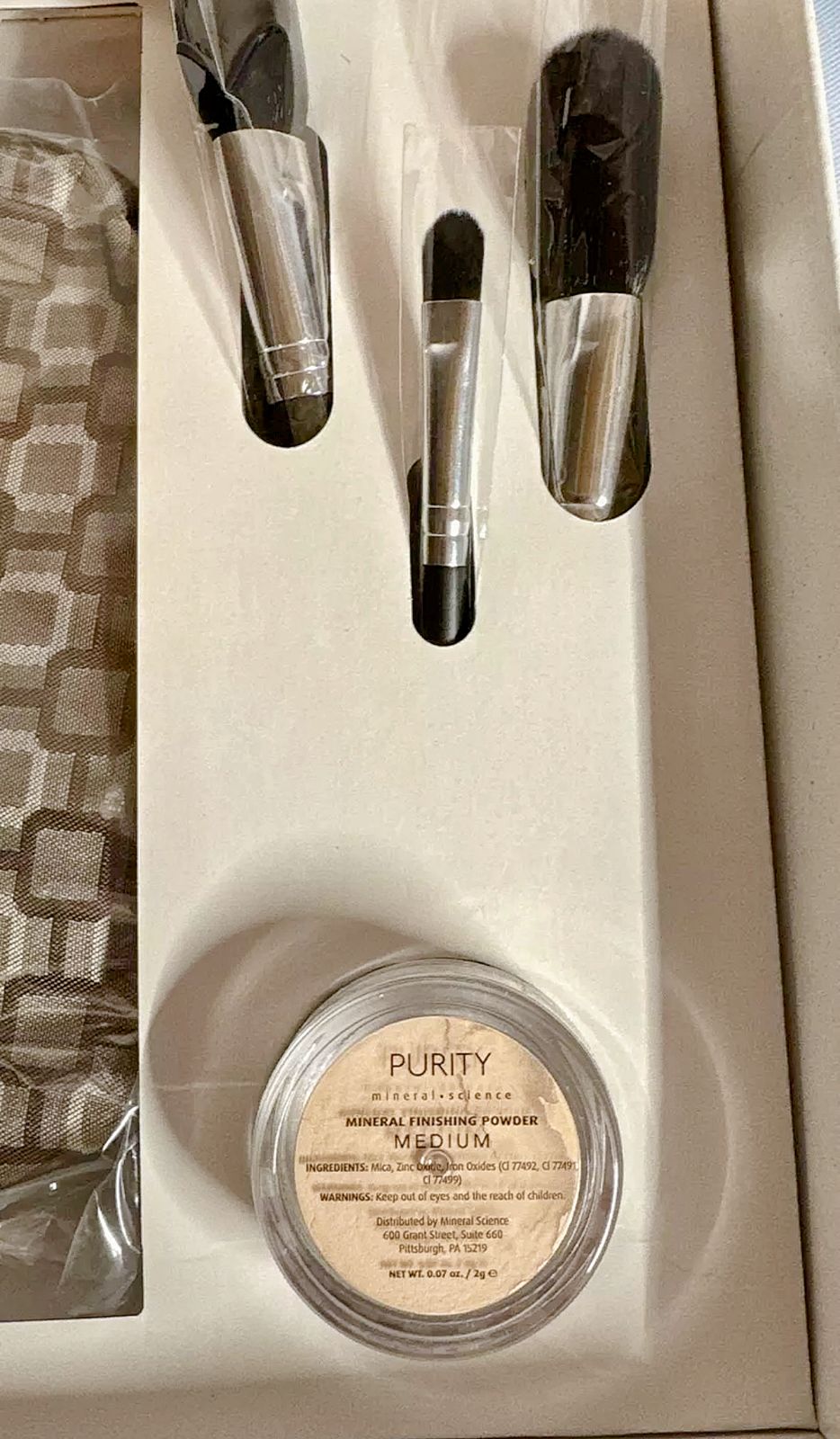 Enhances natural radiance