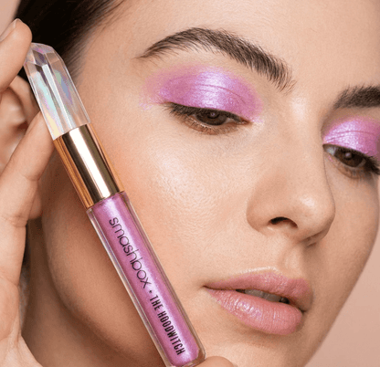 Easy to build from subtle shimmer to bold sparkle