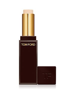 Tom Ford Traceless Soft Matte Concealer 2W1 Taupe 0.14 oz | Tom Ford Concealer - Happy Bargain Bin